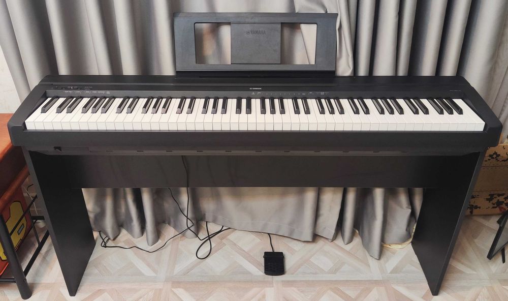 Yamaha P-45B — цифровое пианино 88 клавиш + стойка, коробка