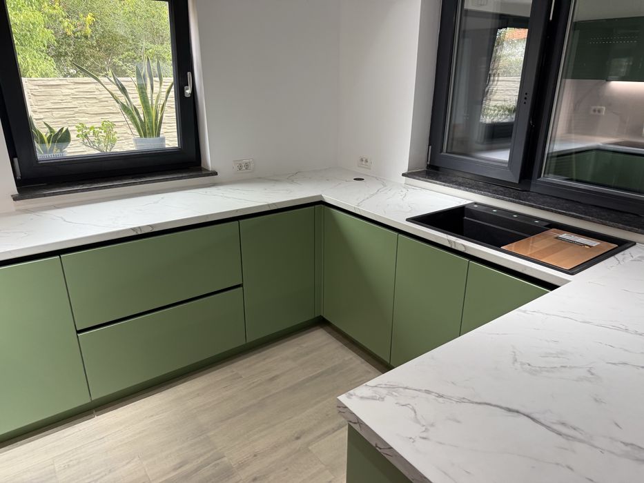 Mobilă de bucătărie - PREMIUM - MDF VOPSIT - la comandă