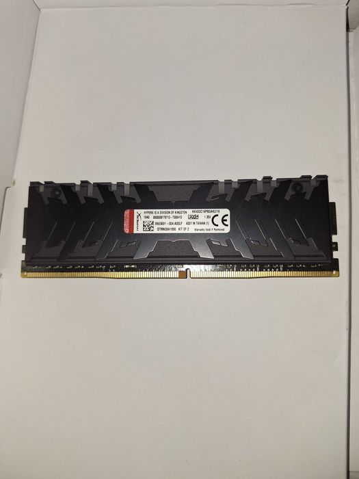 Placa de baza + Procesor + Memorie Ram + Sursa