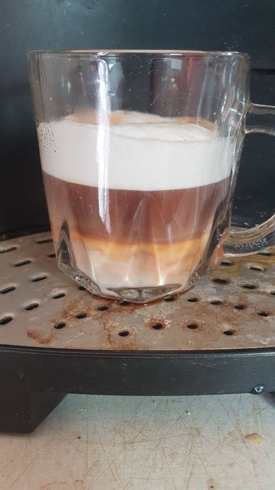 Професионална  Кафе машина юта