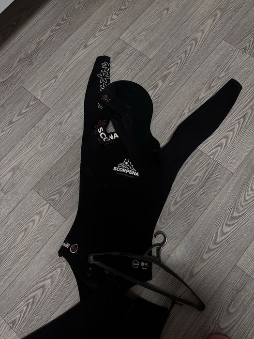 Продам костюм доя подводной охоты SKORPENA