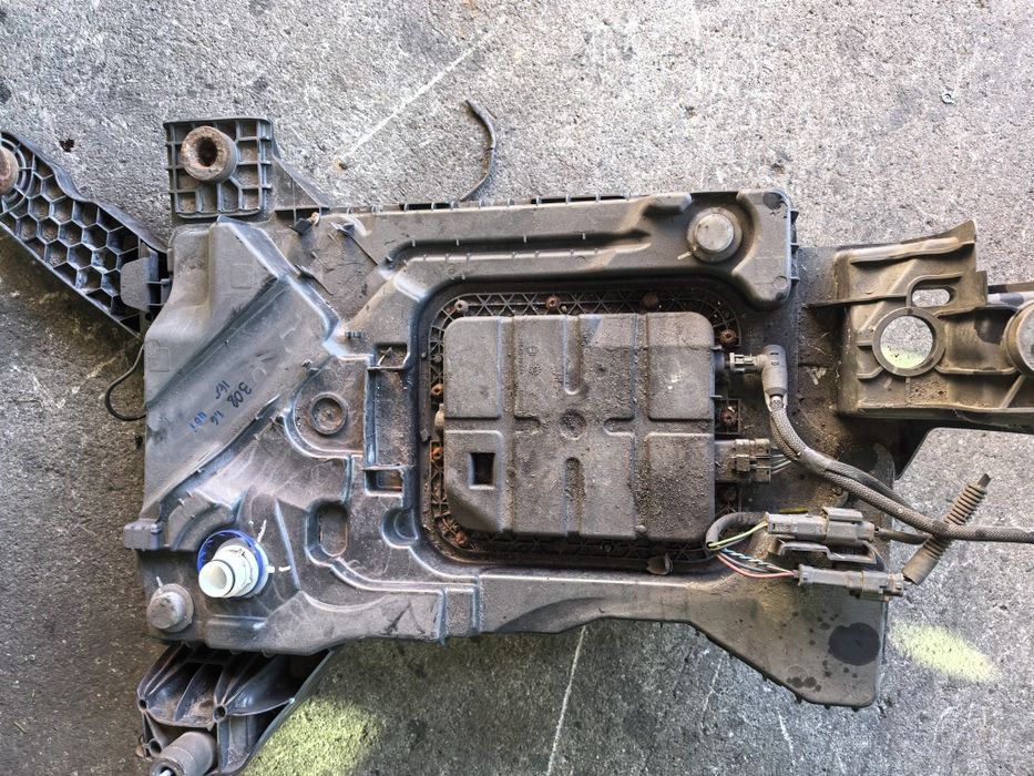 Казан/казанче/резервоар за Адблу/Ad blue за Пежо/Peugeot 308 T9