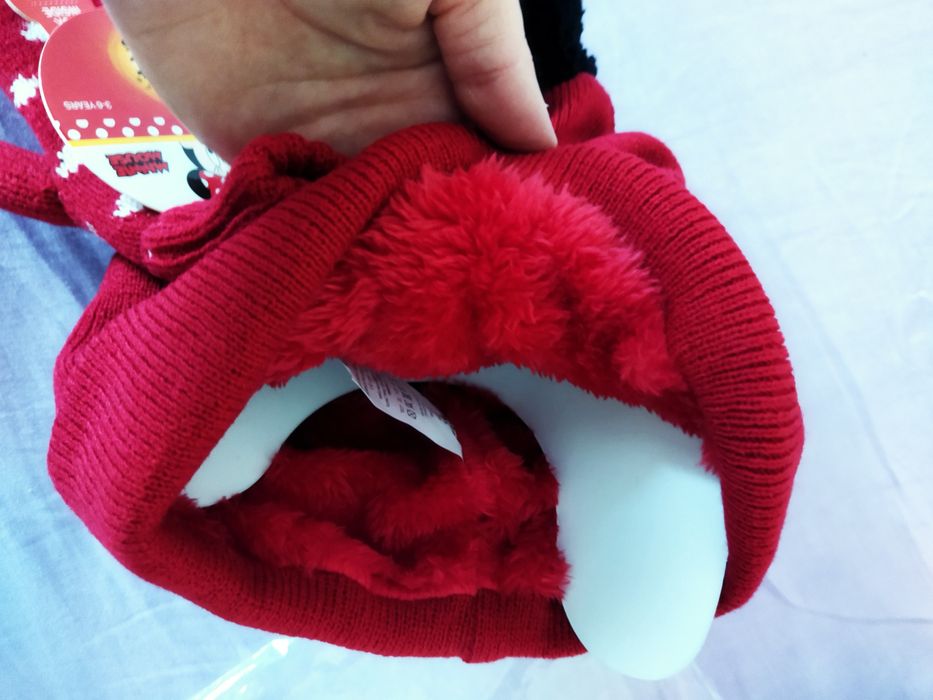 Шапка и ръкавици