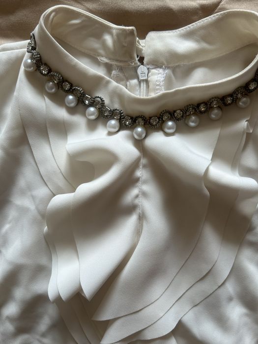 Продается костюм