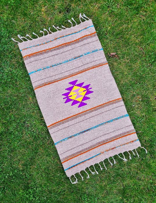 Ръчно тъкани черги от вълна