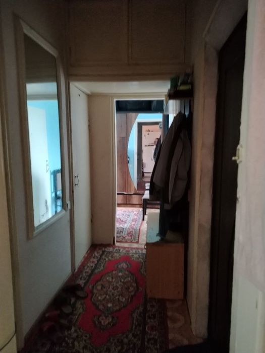 Продаётся БУЗ-1 Художников 2ком