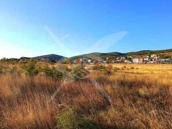 Продава се Парцел в с. Кошарица, Област Бургас - 4400 кв.м за 15 €/кв.м - Снимка #1