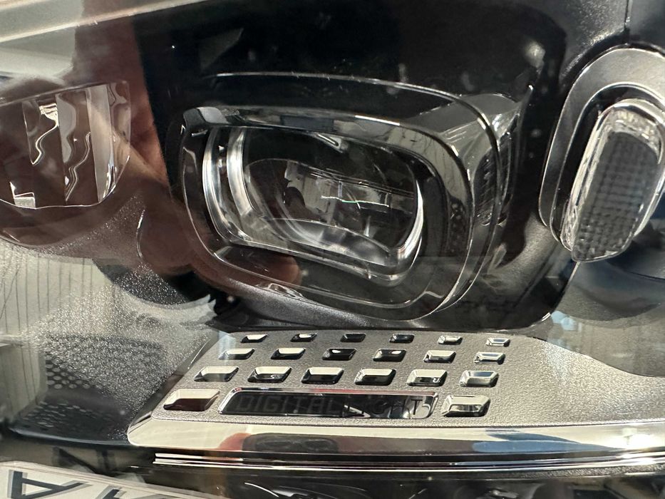 Фар фарове ляв Mercedes C klasse W206 Мерцедес 206 DIGITAL LIGHT far