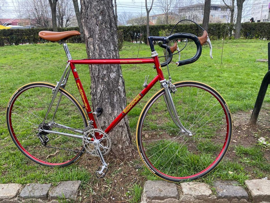 Bicicleta vintage high-end Simoncini echipata Campagnolo Super Record