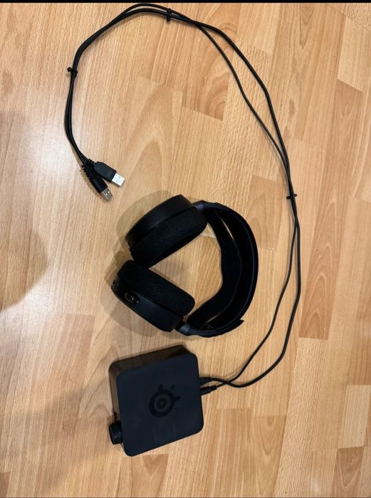 Vand casti steelseries arctis pro wireless