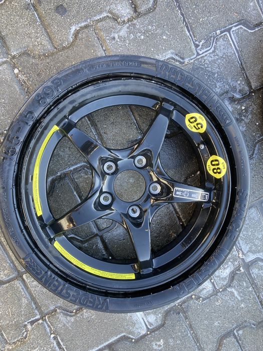 Патерица -резервна бандажна джанта с гума Мерцедес 15 цола