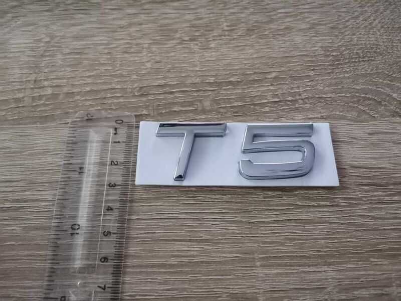 сребристи емблеми лога Волво Volvo T5