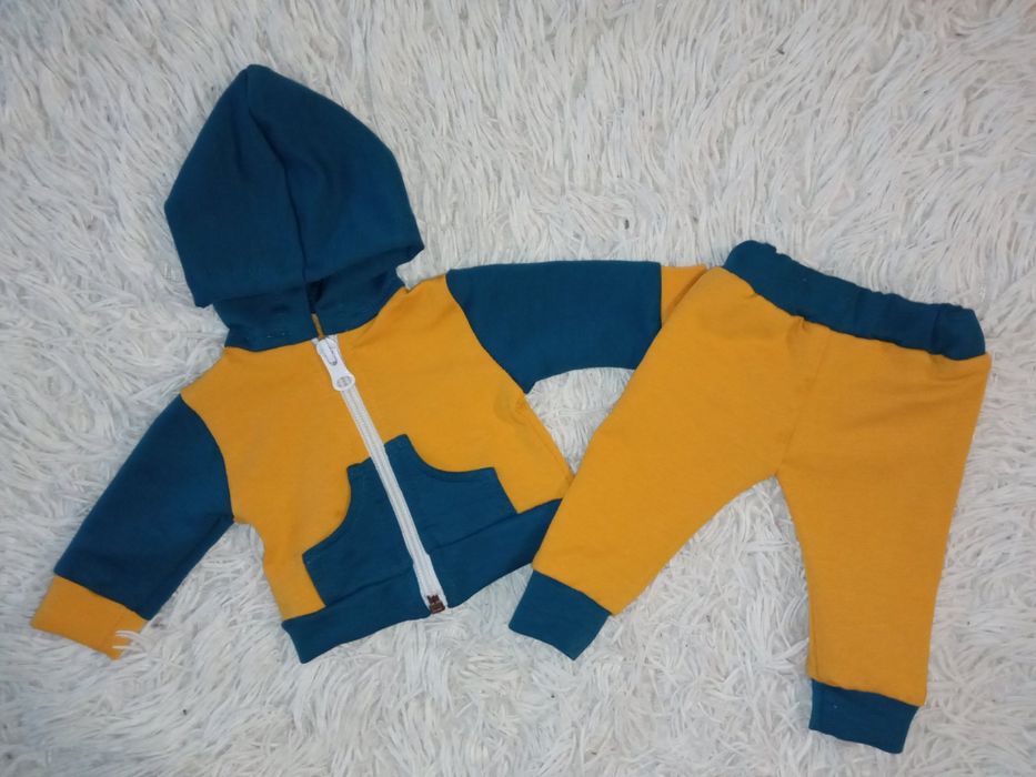 Дрешки за кукли/бейбе Борн до 43см.