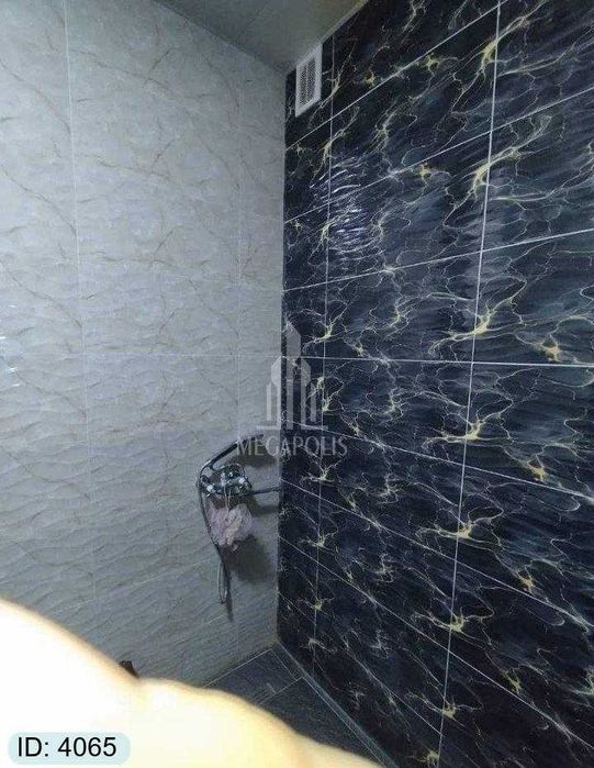 sharq 1 da uy sotiladi №4065