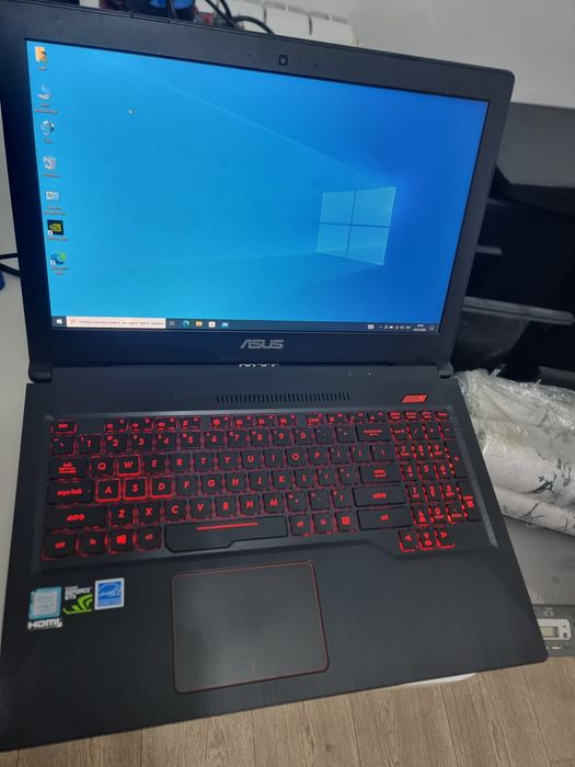 Продам игровой ноутбук asus