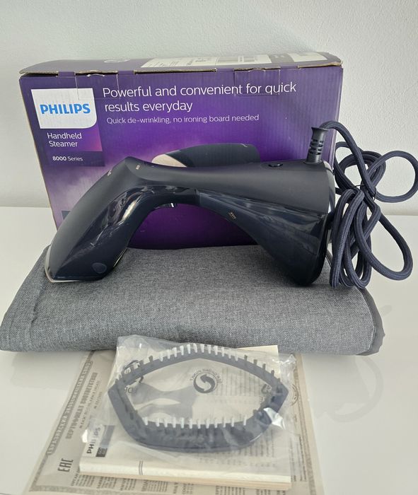 Aparat de călcat vertical cu aburi Seria 8000 GC810/20 - Philips