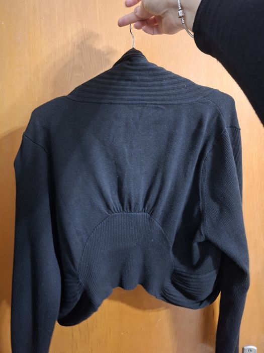 Bolero negru, elegant