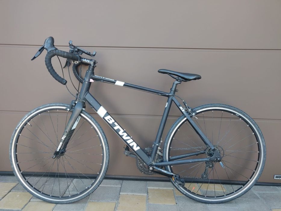 B’TWIN Triban 500 – cursieră ușoară, gata de sezon