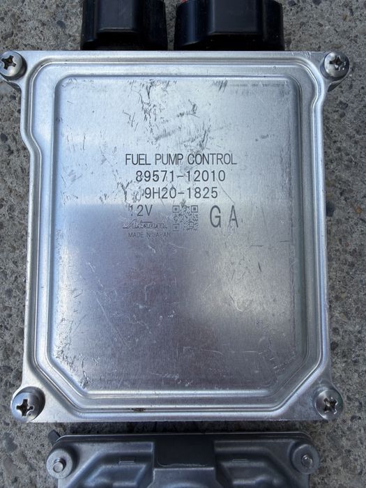 Modul combustibil / Calculator pompa alimentare Toyota CHR / Rav 4 / Corolla