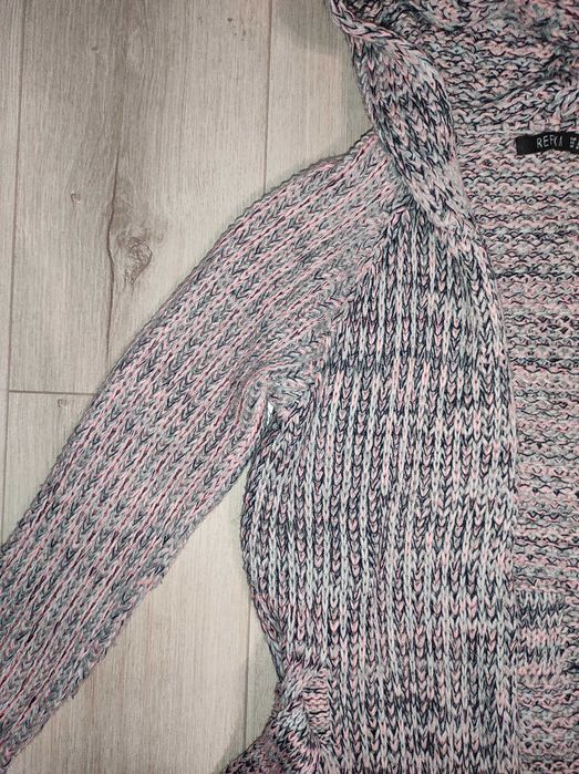 Дамски жилетки М размер