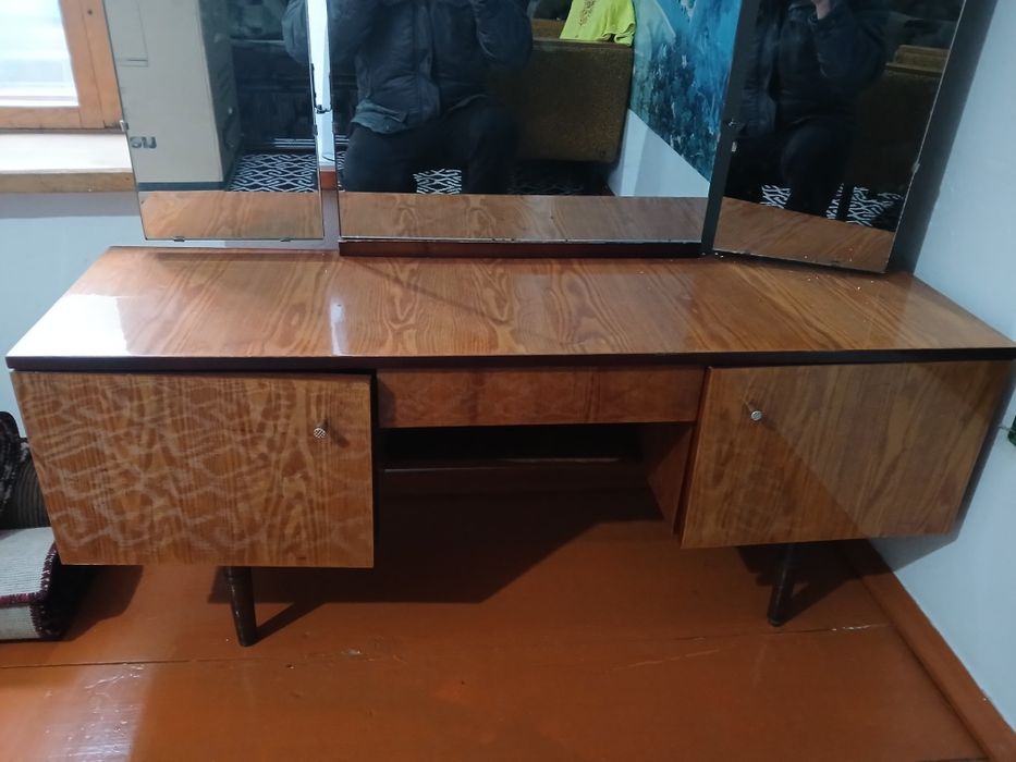 Прадам    Триляж