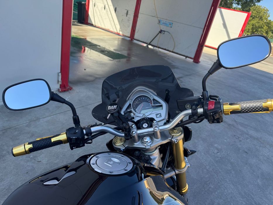 Honda Hornet CB600F, 3700 euro negociabil la fata locului