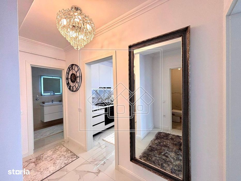 Penthouse de lux cu 5 camere, loc de parcare, ansamblu nou