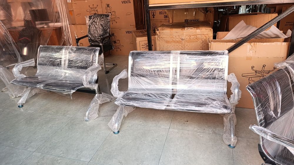 Скамейка ожидание зала и Стул