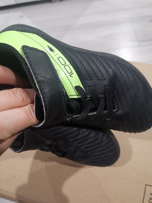 Vand adidasi de baieti