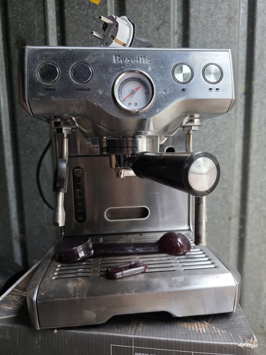 Кафемашина Breville Die-Cast Programmable Espresso Machine BES830XL