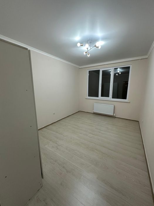 Подселение 70 к девушки