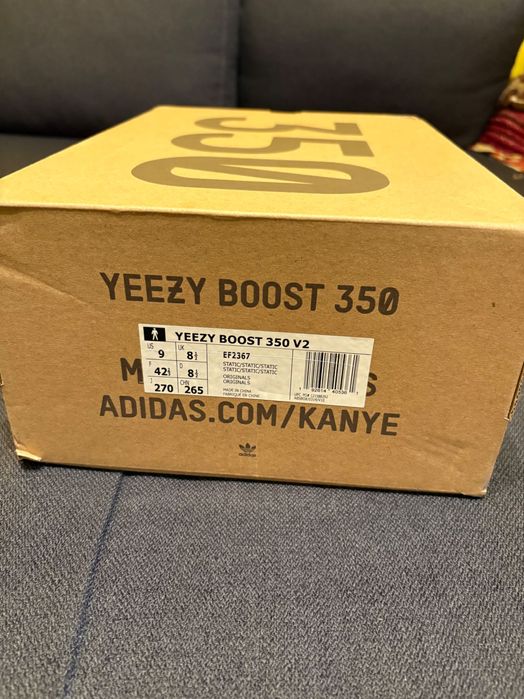 Yeezy Boost 350 v2 Static ‘42 2/3’