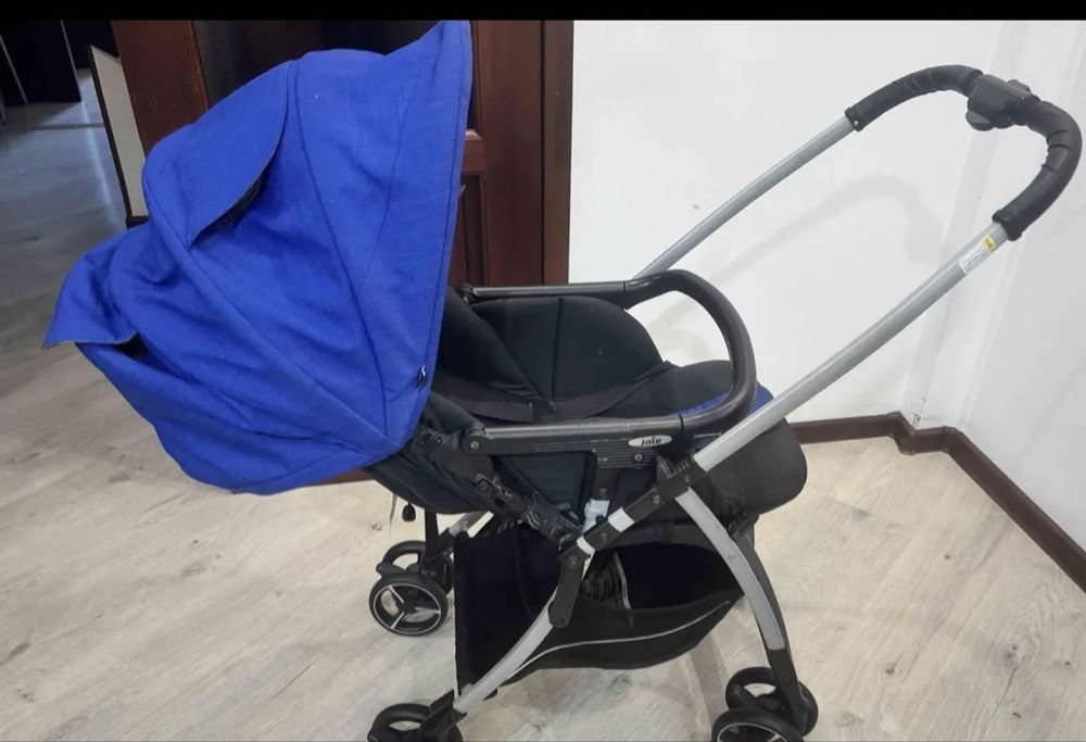 Продам коляску joie