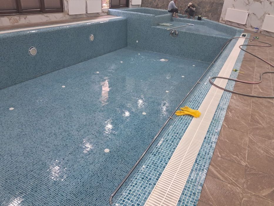 Бассейн полний подключ