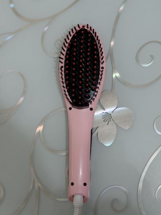 Електрическа четка за коса