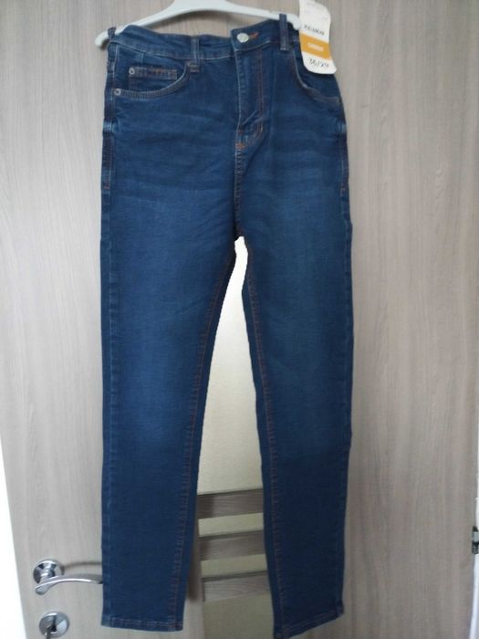 vand blugi  Pull and Bear, mar. 29/36