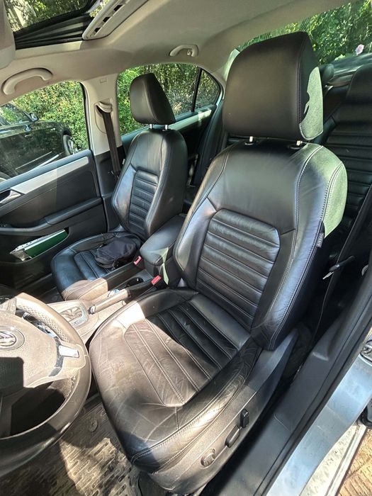Автомобил VW jetta