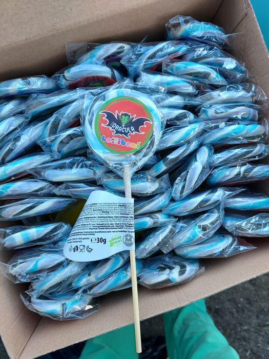 Vand bomboane halloween