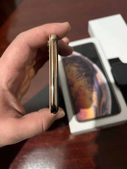 Apple xs max 256gb +watch