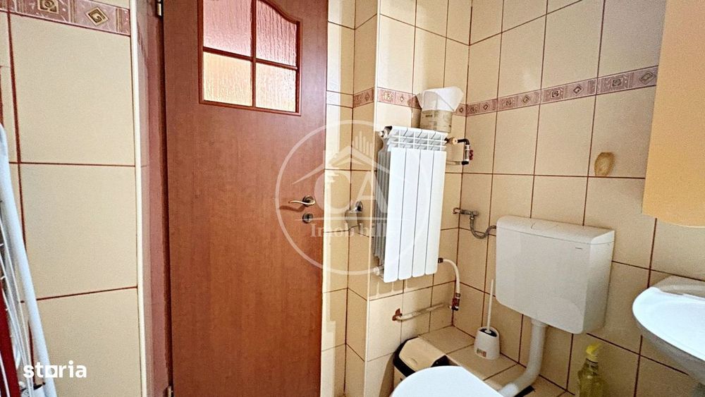 Apartament cu 3 camere de închiriat în zona Rogerius, Oradea