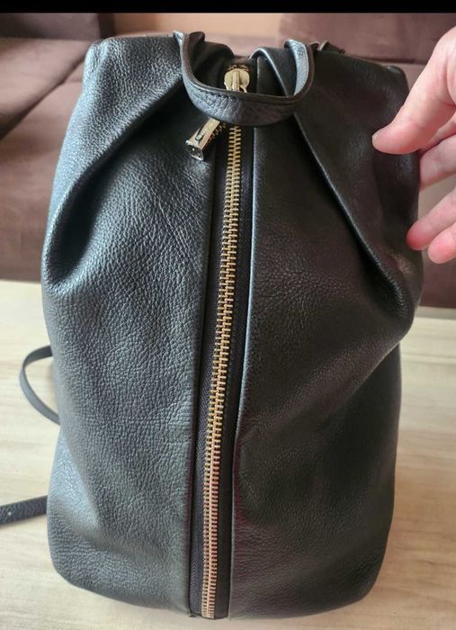 Италянски дамски раница, от естествена кожа!