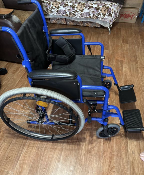 Продам КОЛЯСКУ инвалидную срочно!