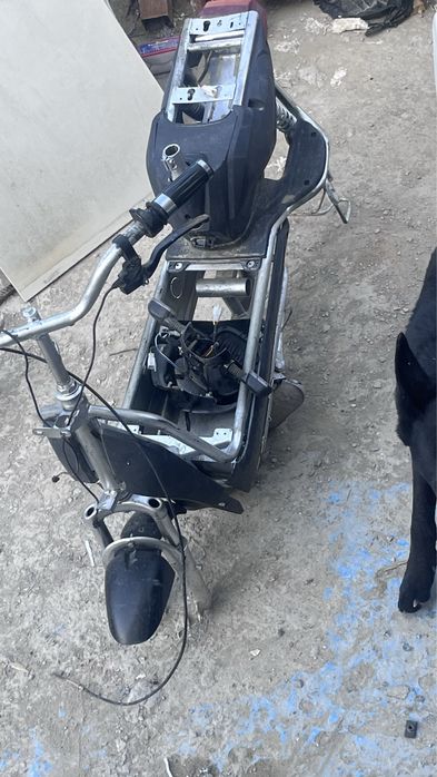 Электроскутер. сатылады