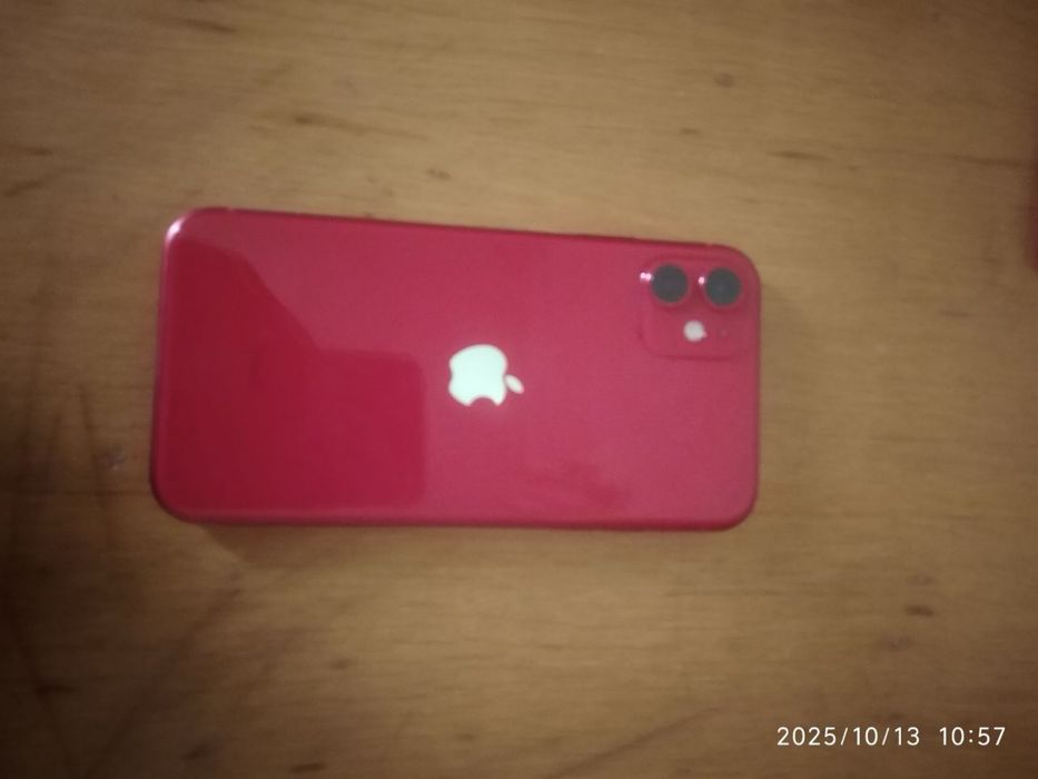 Qizil Iphone 11 64Gb