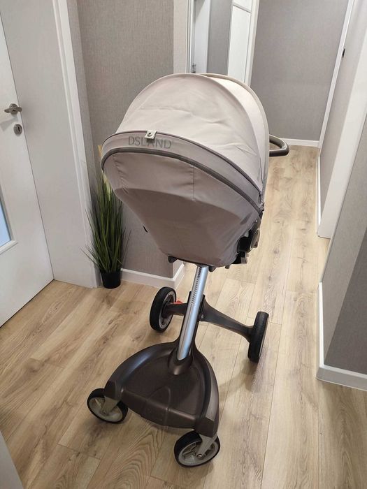 Бебешка количка stokke