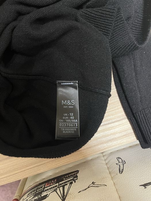 Tricot cu spatele gol M&S uk12 eu40