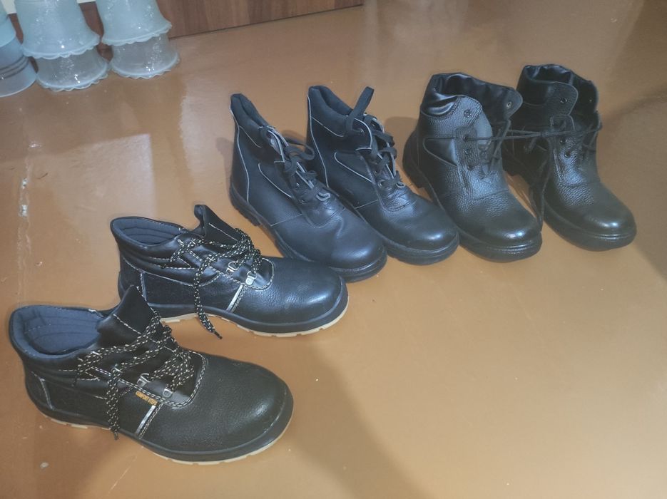Ботинки рабочие, качественные, новые