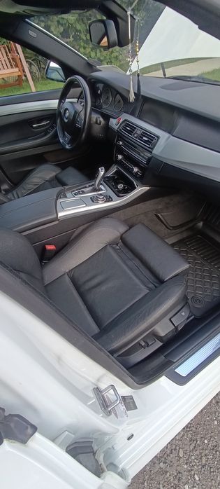 BMW 5 Series 2013 — imagine 5