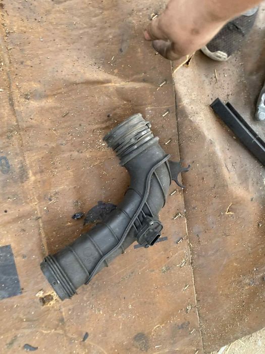 Въздуховоди Бмв ф10 520д 184кс  n47 bmw f10 f11