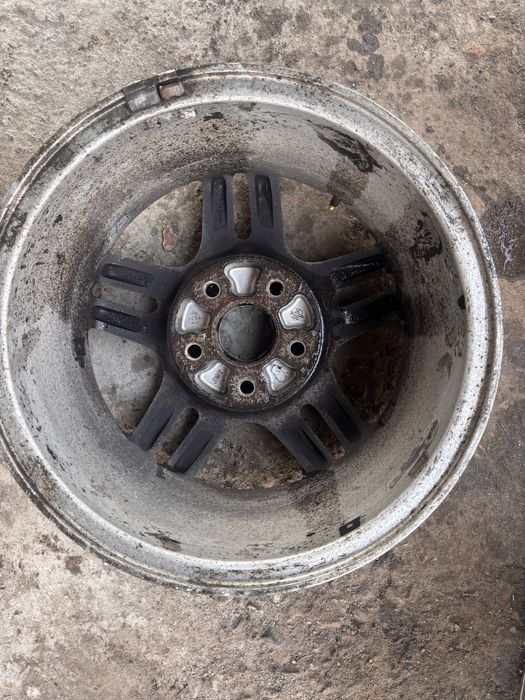 Продам оригинальные диски от Honda CR-V.